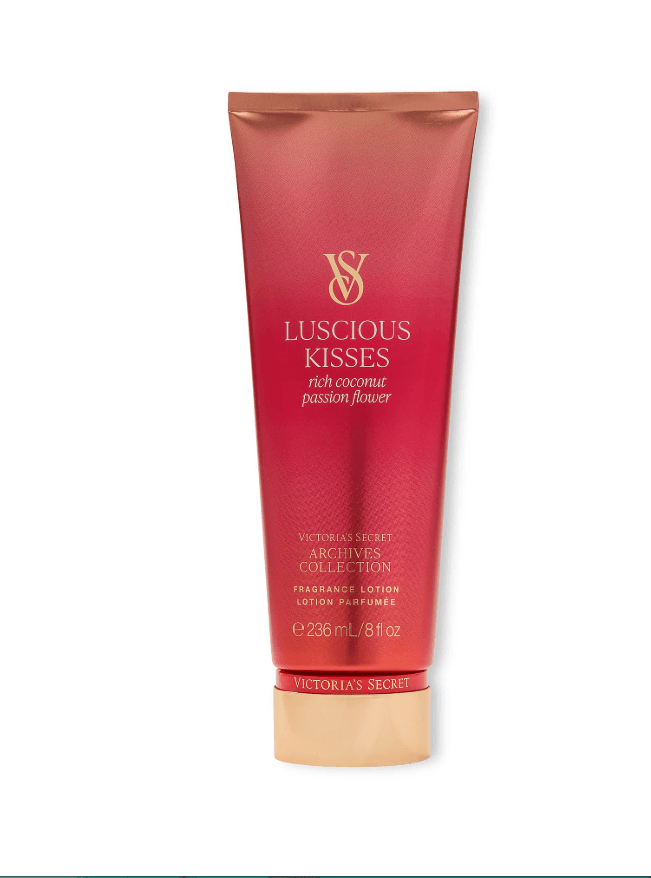 Парфумерія Victoria's Secret Парфумований лосьйон для тіла Victoria's Secret Luscious Kisses Fragrance Lotion, 236 мл. - елітна косметика та оригінальна парфумерія в Beauty Place